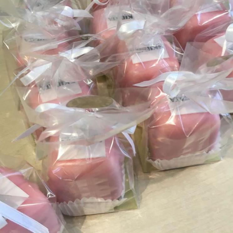 TORTE24 Torte bestellen bussines b2b service Wien Torten kaufen Online Shop punschwürfel